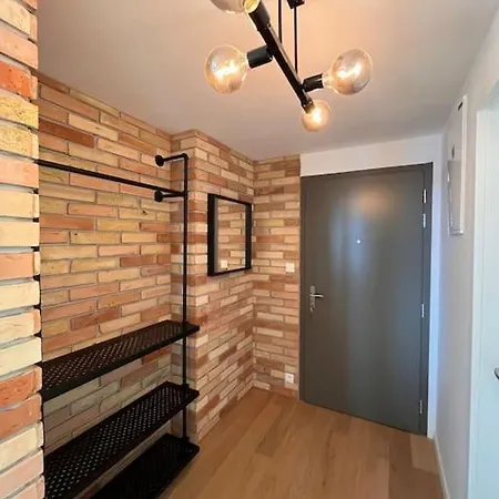 Apartment In Klingerka With Magnificent View Of Castle, Danube And Old